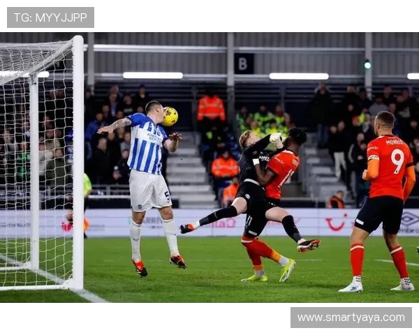 打破升班马降级魔咒 英超新赛季需关注联赛发展与品牌推广 打破升班马降级魔咒 英超新赛季需关注联赛发展与品牌推广